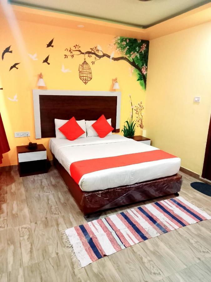 Ratna Resort Near Bhubaneswar Airport Khandagiri Bagian luar foto